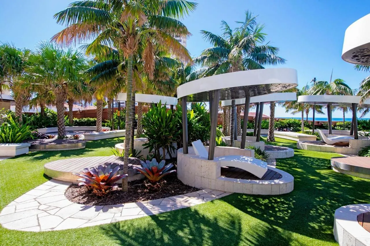 Jewel Broadbeach Luxury Apartment - Coasthm Gold Coast 0*,  Austrália
